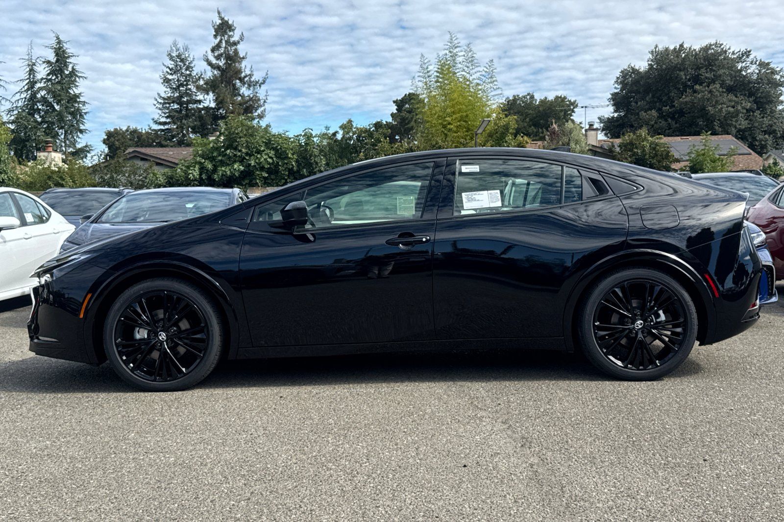 New 2027 Toyota Prius Plug-in Hybrid Sedan