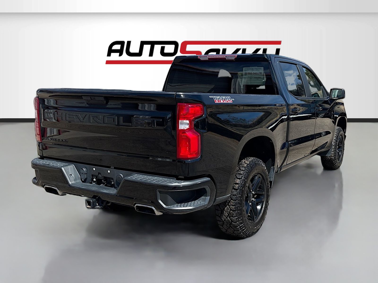 Used 2021 Black Chevrolet LT Trail Boss image 7