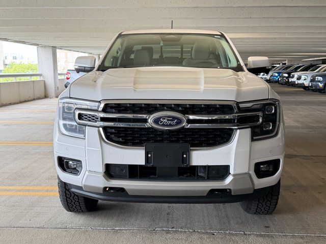 New 2025 Oxford White Ford Lariat image 2
