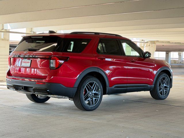 New 2026 Rapid Red Metallic Tinted Clearcoat Ford ST-Line image 6