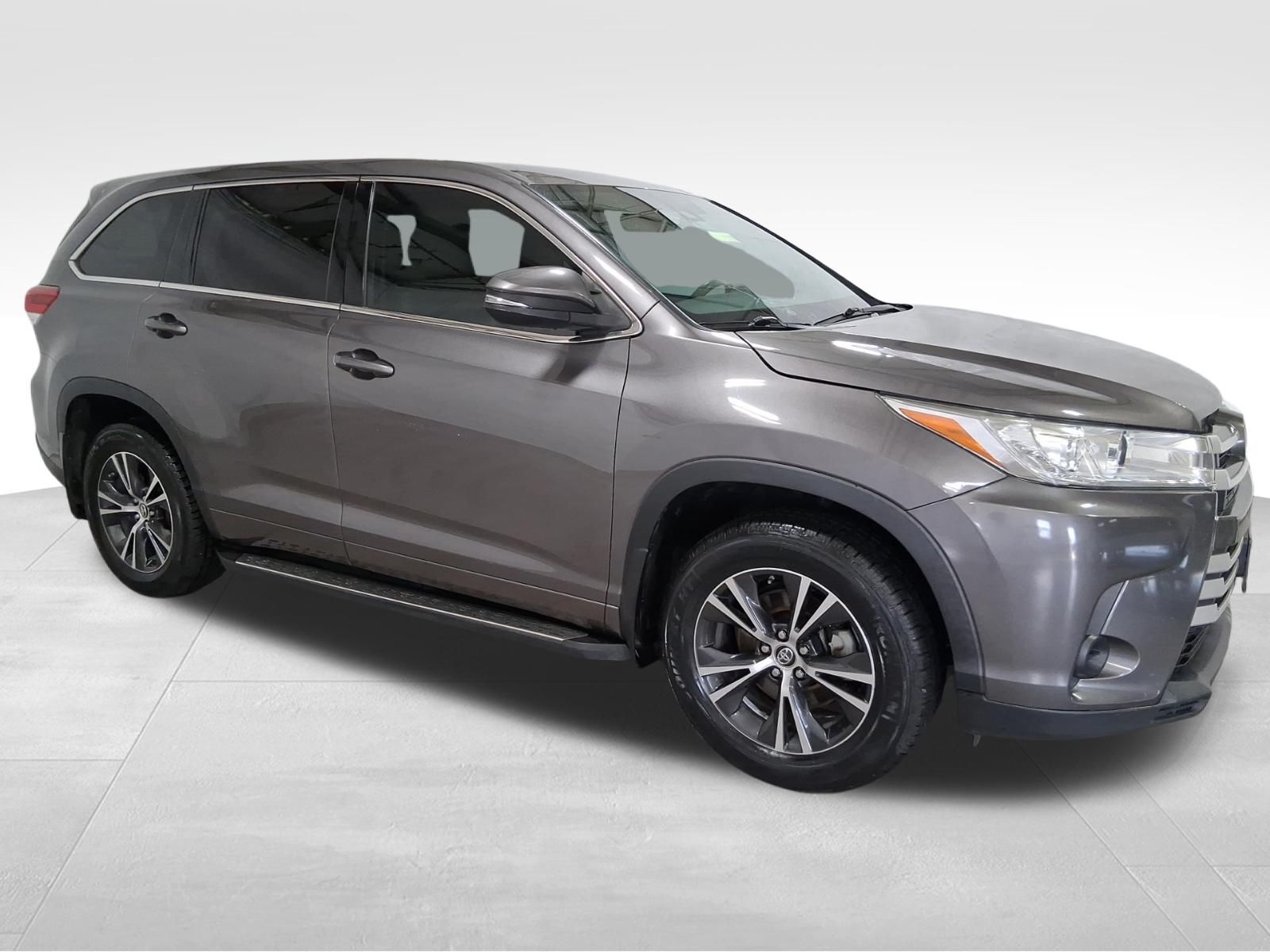 Used Car 2018 Toyota Highlander  Le For Sale Under $12,000 In Austin, Texas