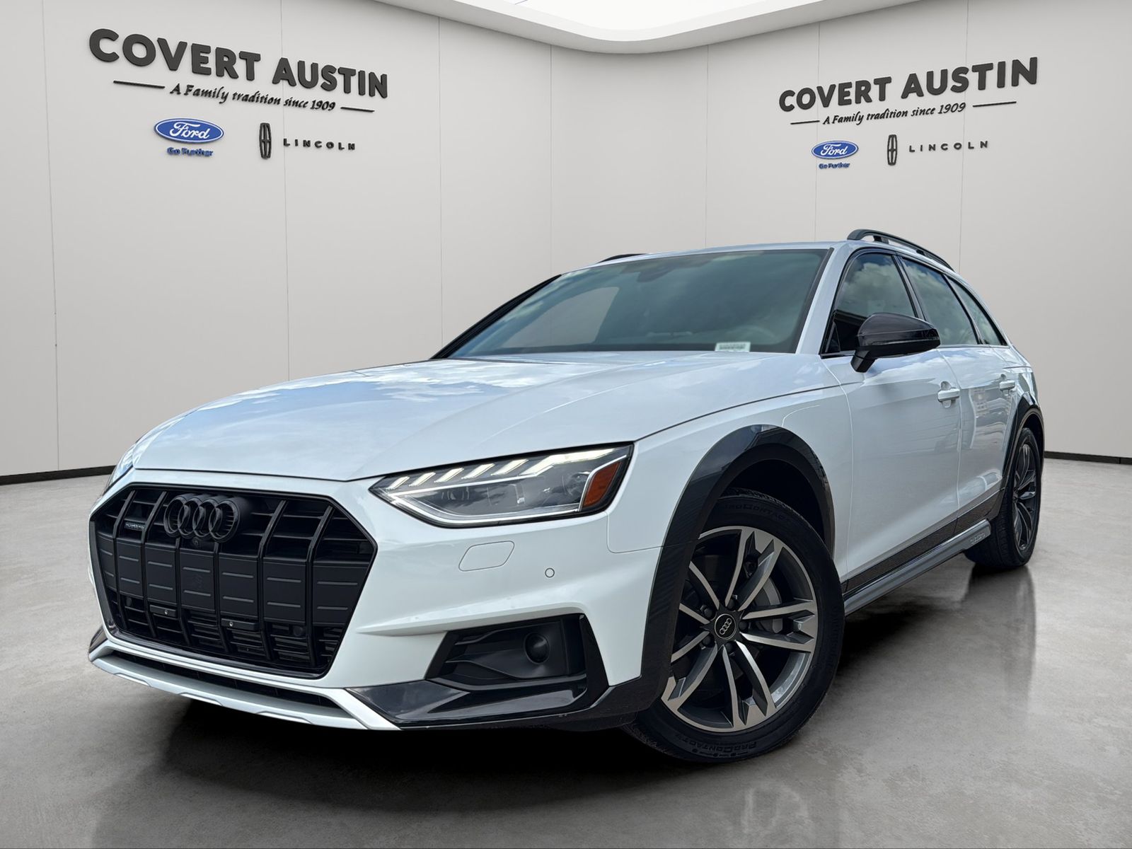 Glacier White Metallic 2023 Audi A4 Allroad quattro Premium Plus 45 TFSI AWD Wagon All-Wheel Drive 7-Speed Automatic
