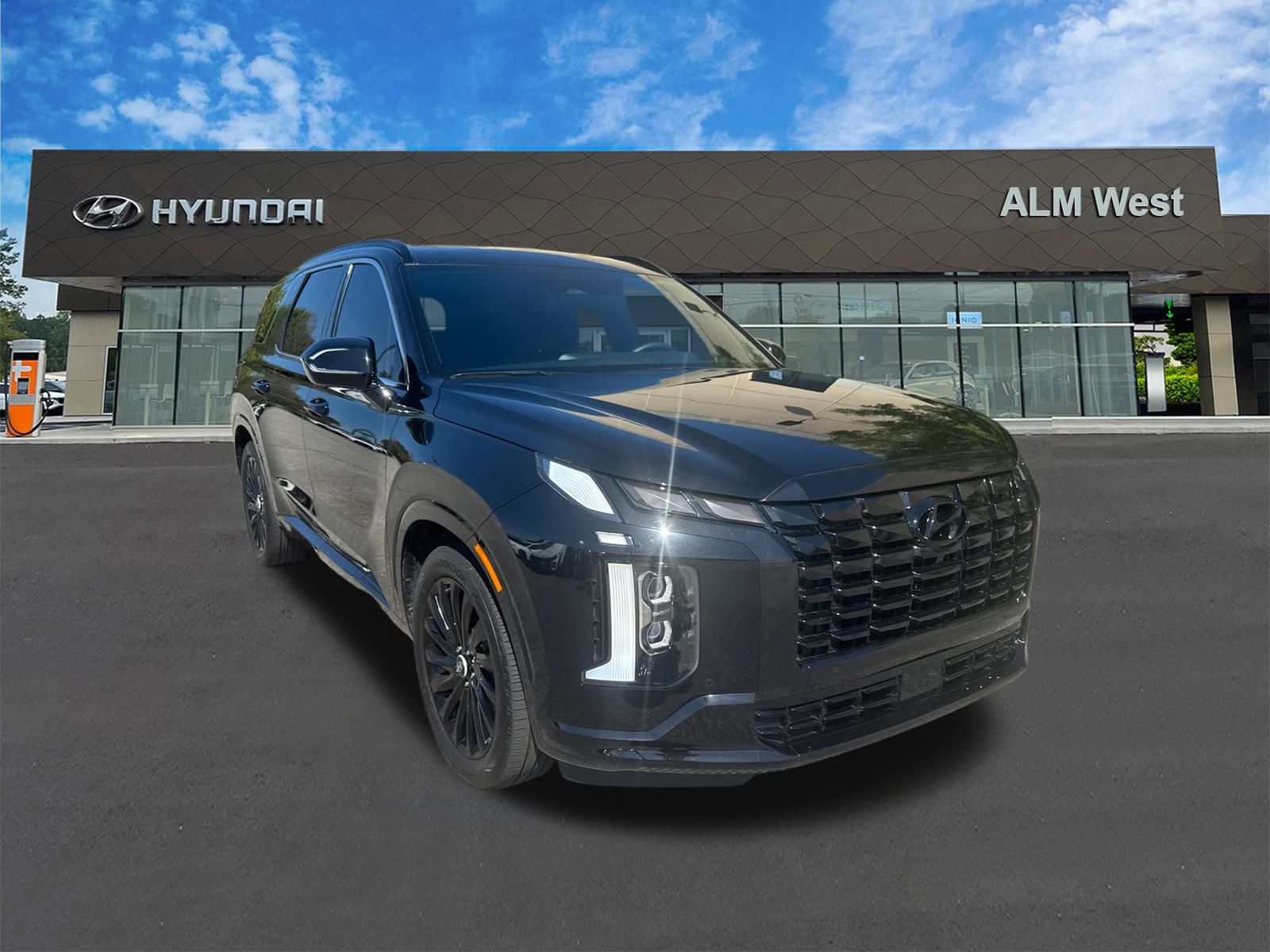 Used 2025 Black Hyundai Calligraphy Night Edition image 3