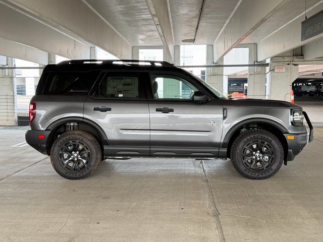 New 2025 Carbonized Gray Metallic Ford Outer Banks image 7