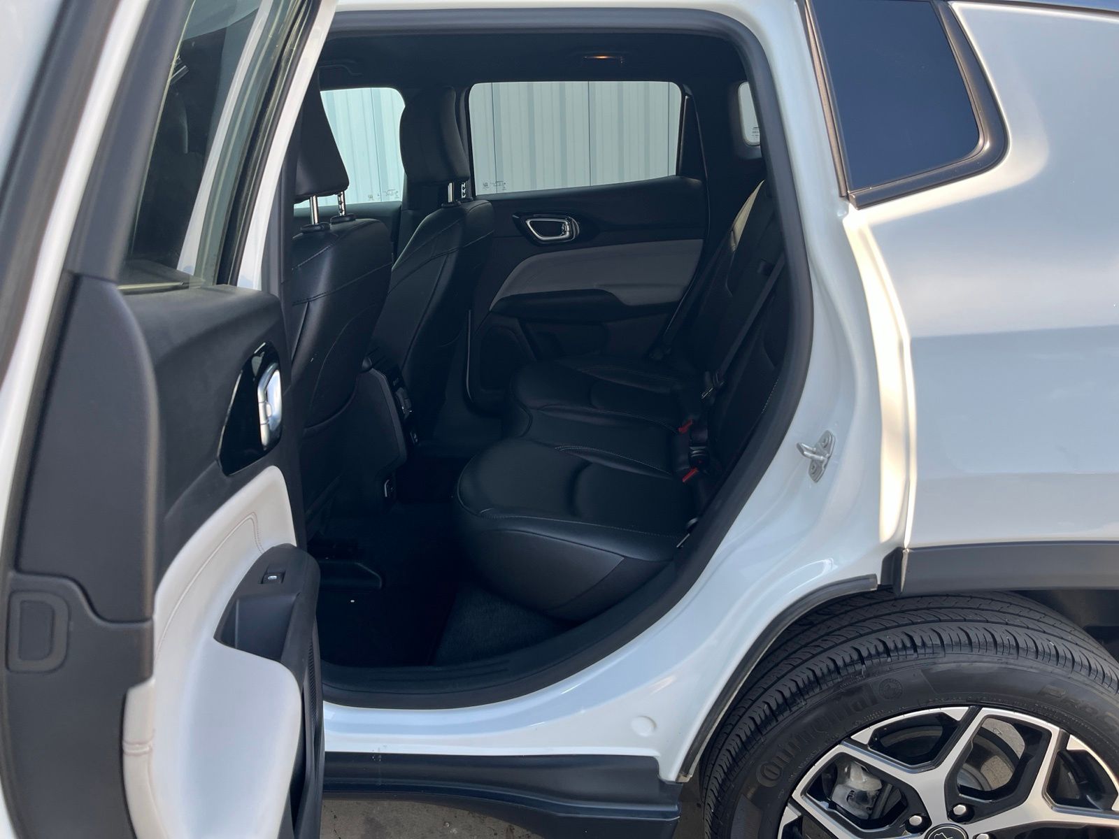 Used Car 2025 Jeep Compass  Limited For Sale Under $25,000 In Austin, Texas