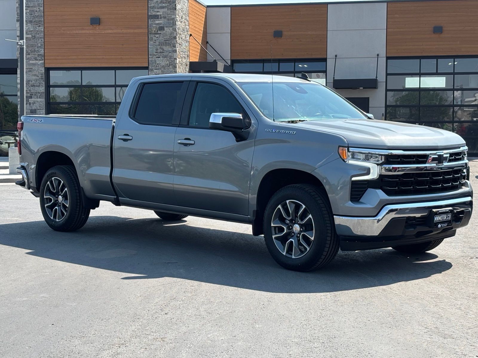 Sterling Gray Metallic 2023 Chevrolet Silverado 1500 Pickup Truck Four-Wheel Drive 8-Speed Automatic