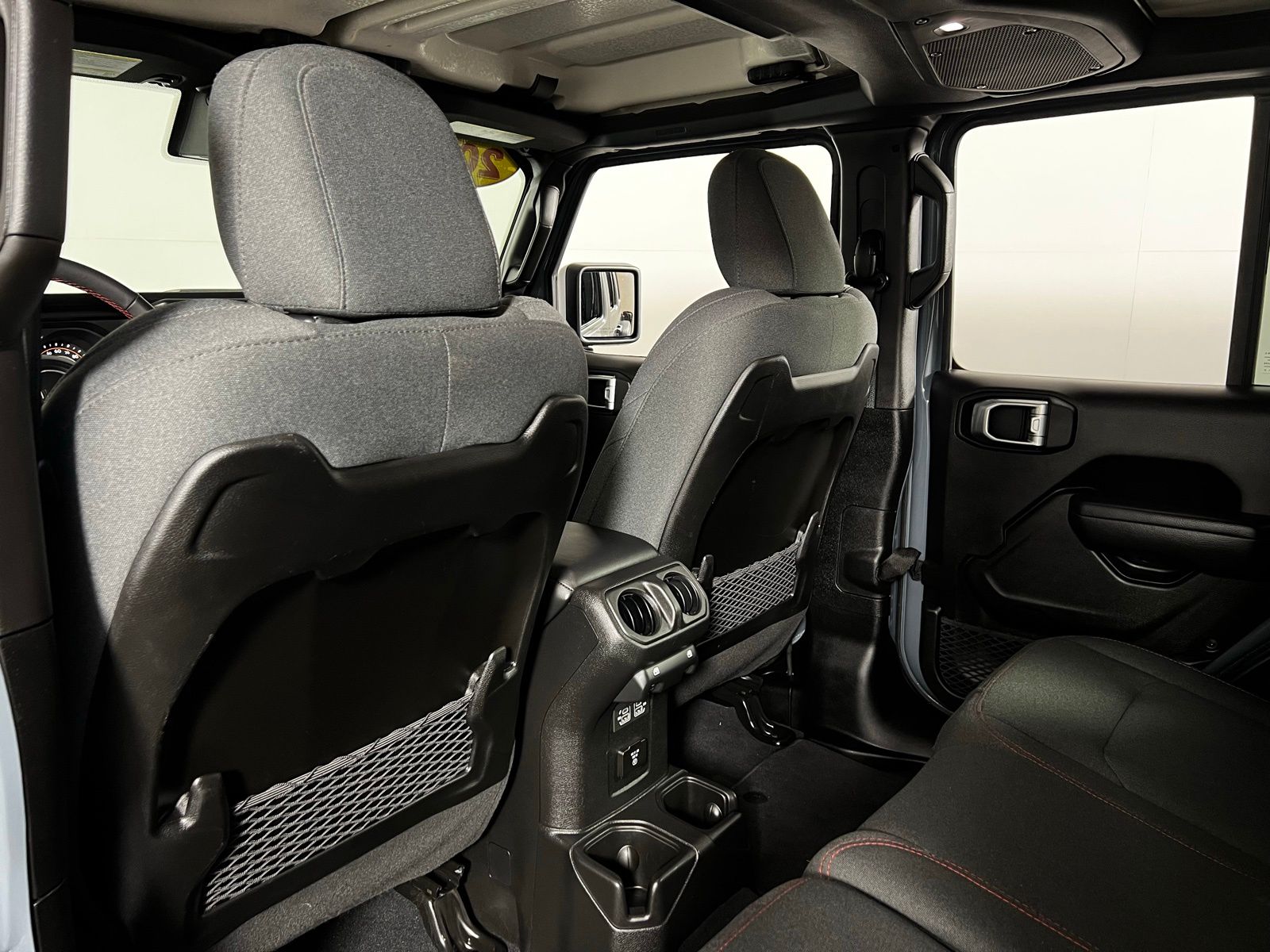 Thumbnail: 2025 Jeep Wrangler - 21