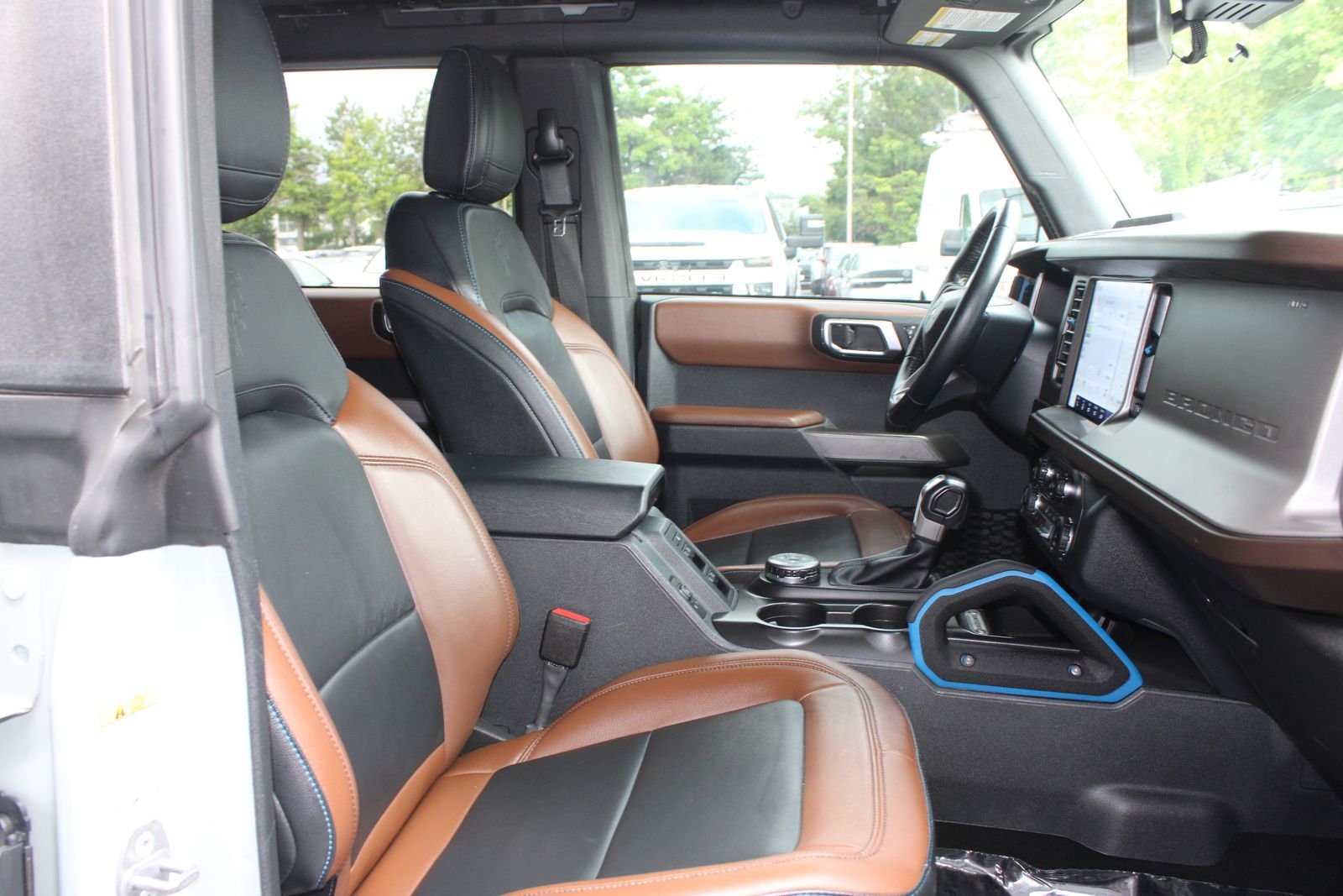 Used 2022 Gray Ford Outer Banks image 18