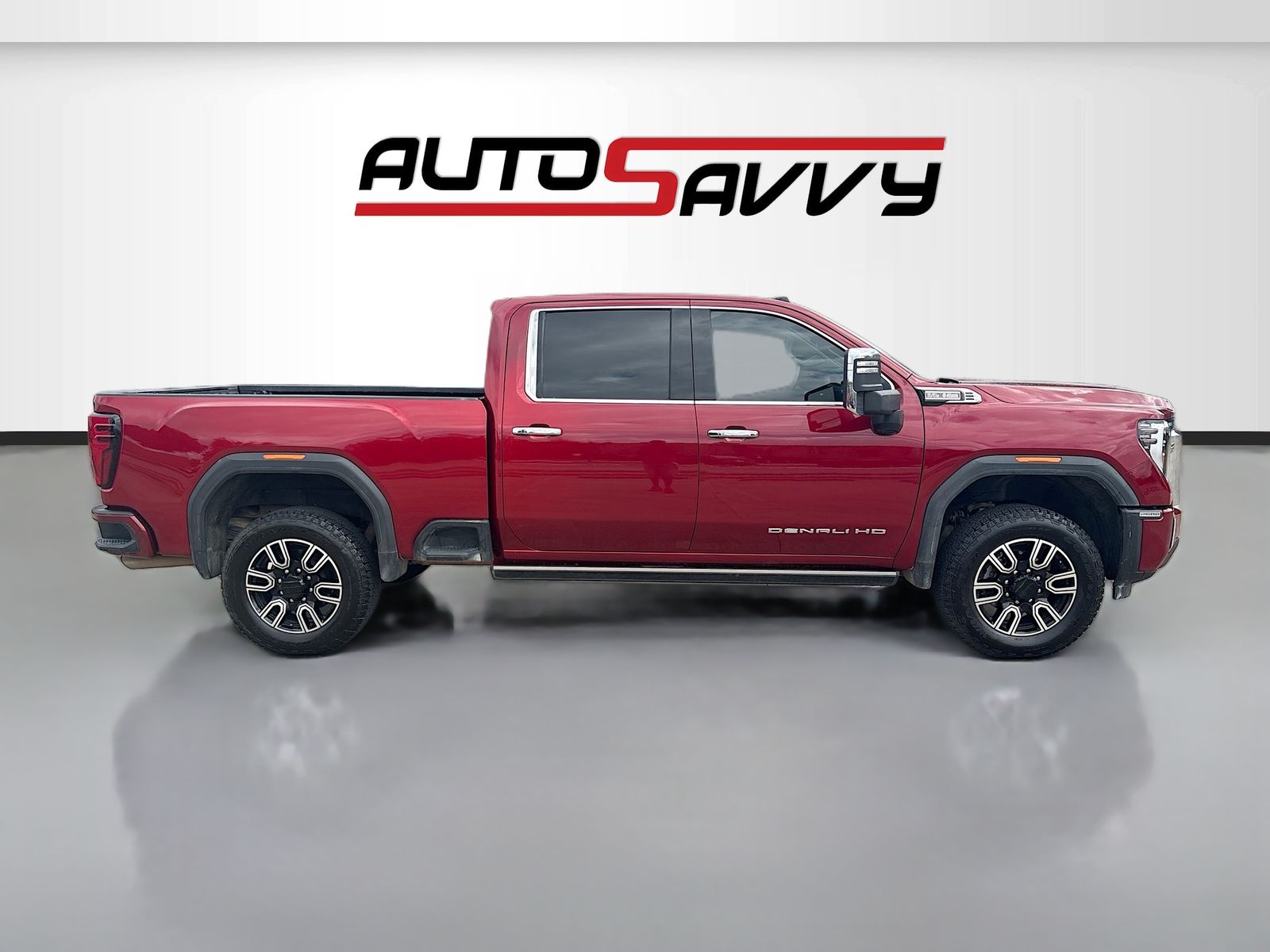 Used 2024 Red GMC Denali image 8