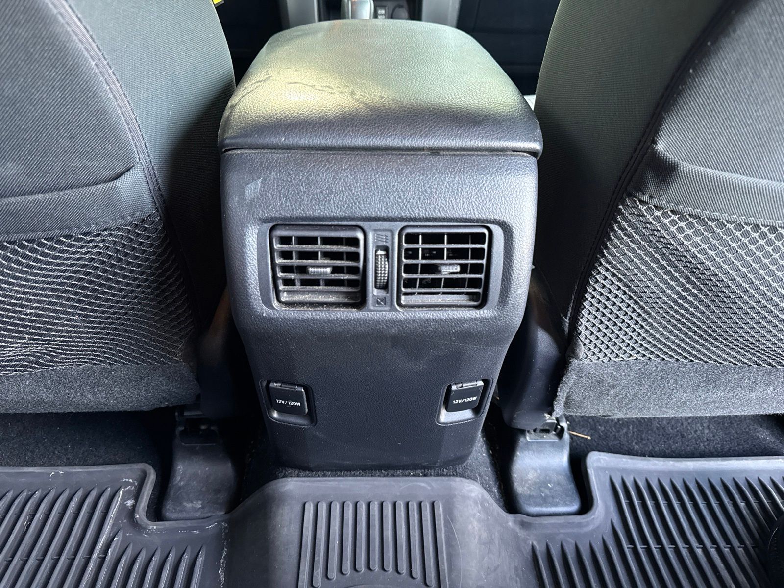 Used 2018 Super White Toyota SR5 image 27