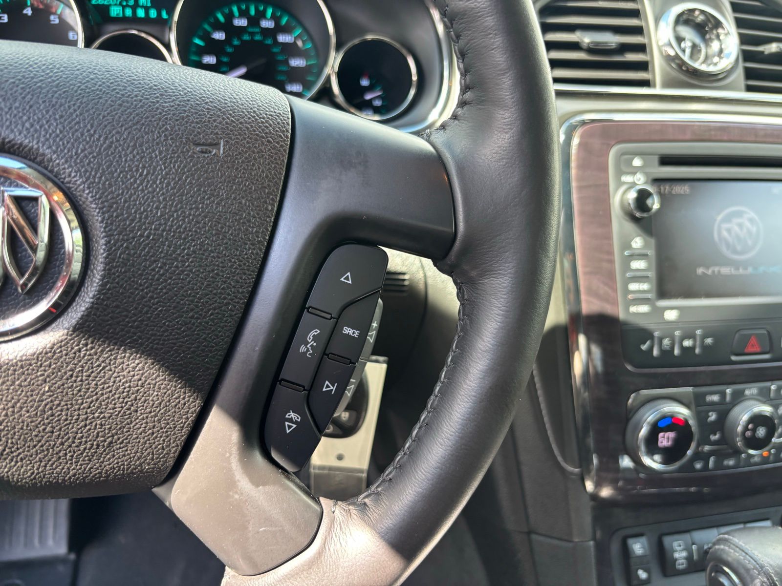 Used Car 2015 Buick Enclave  Premium Group For Sale Under $20,000 In Austin, Texas
