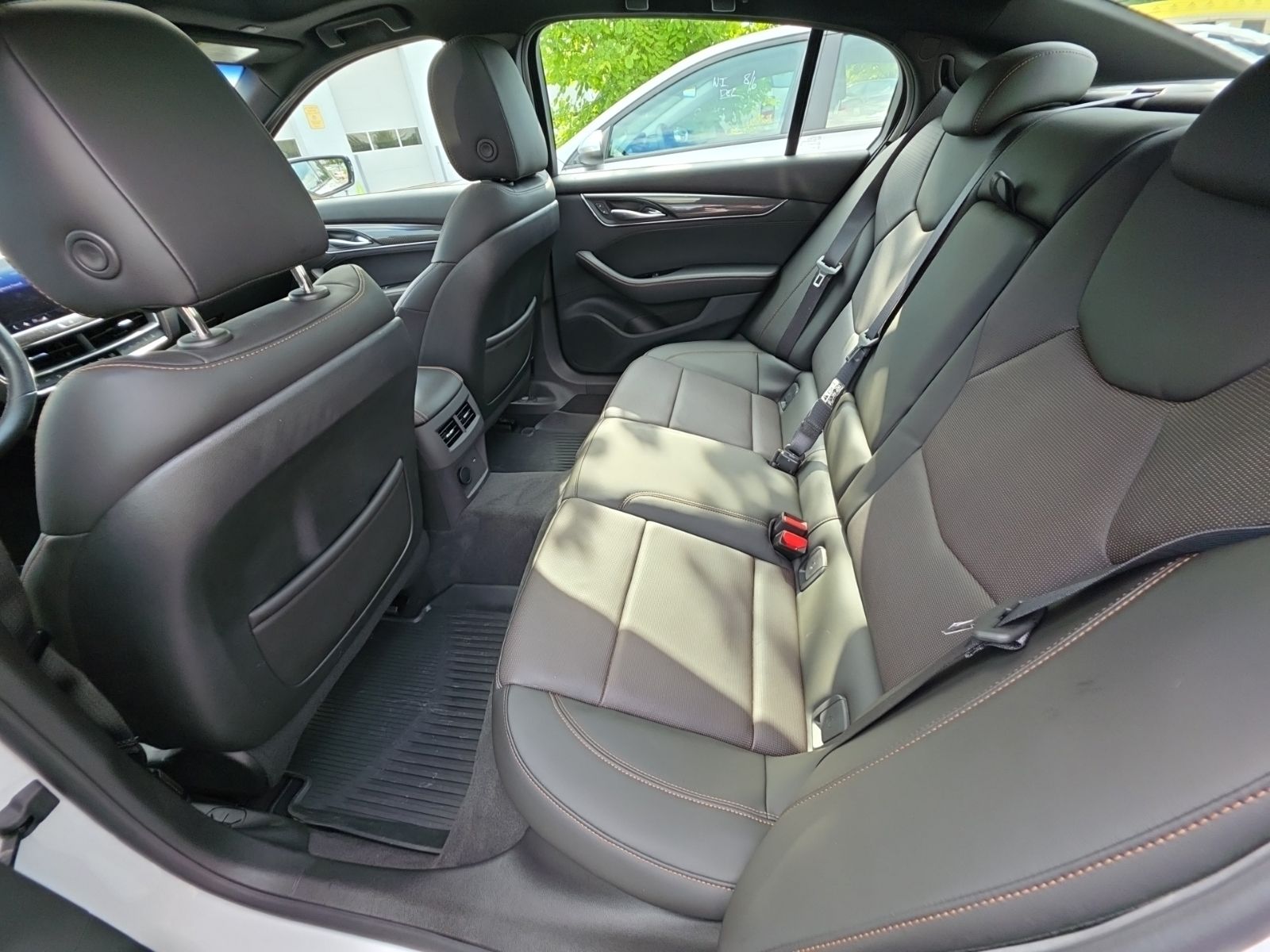 Used 2024 White Cadillac Sport image 5