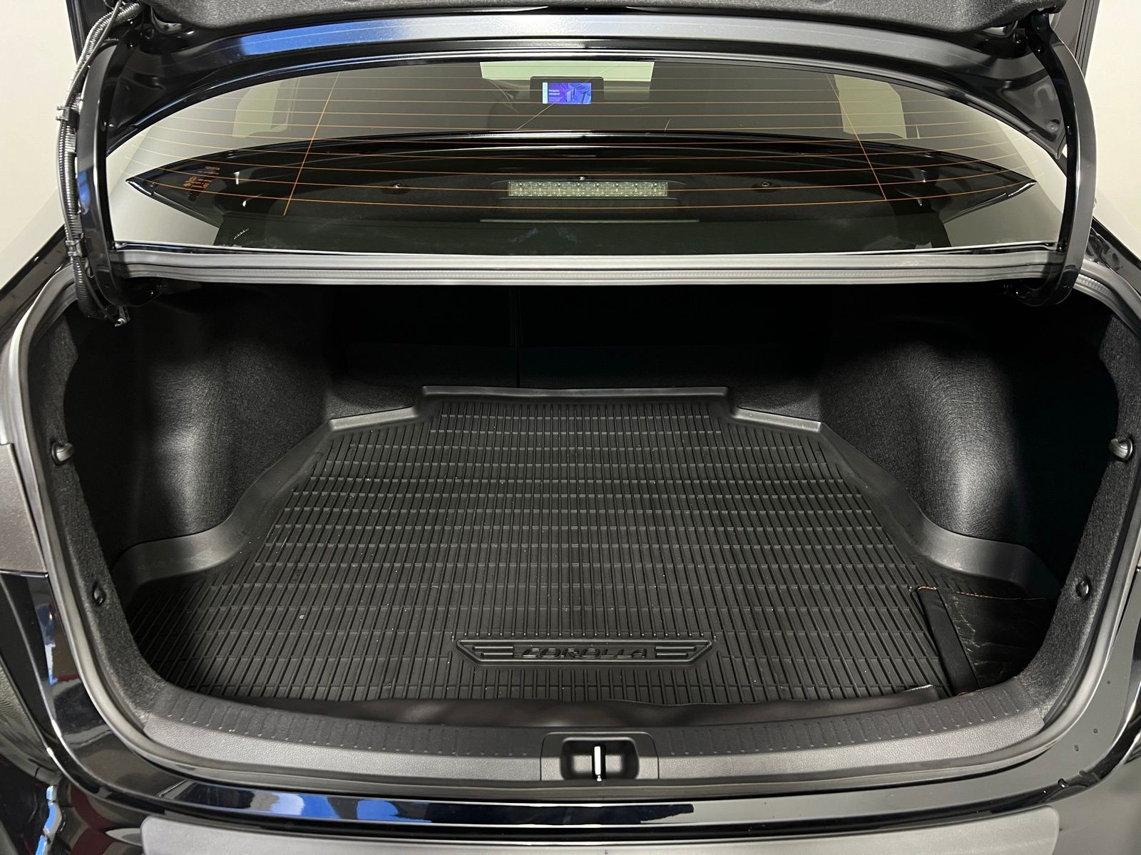 Thumbnail: 2026 Toyota Corolla - 18