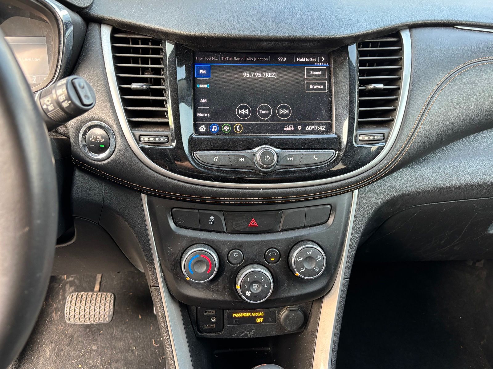 Used 2021 Chevrolet Trax SUV