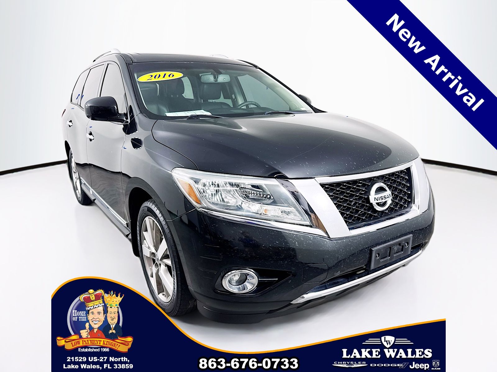 Gray (Magnetic Black) 2016 Nissan Pathfinder Platinum SUV / Crossover Front-Wheel Drive Continuously Variable Transmission