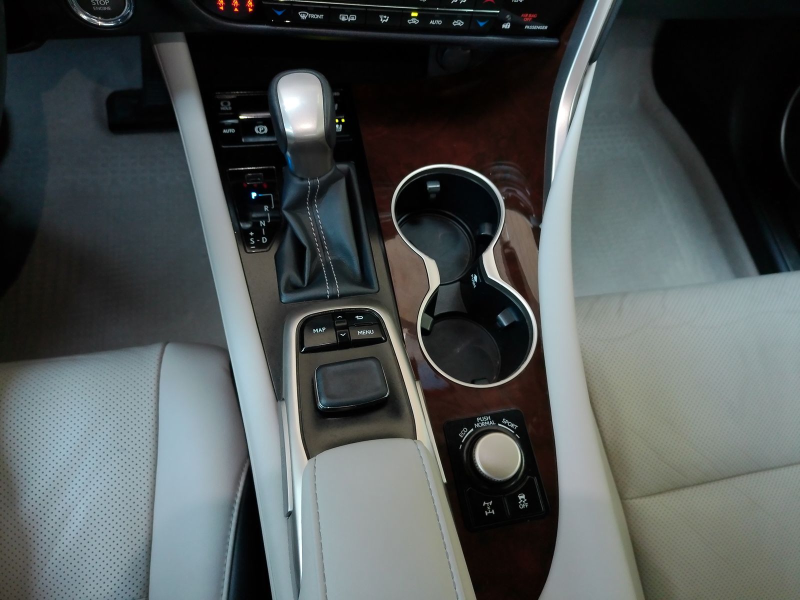 Used 2017 Silver Lexus 350 image 18
