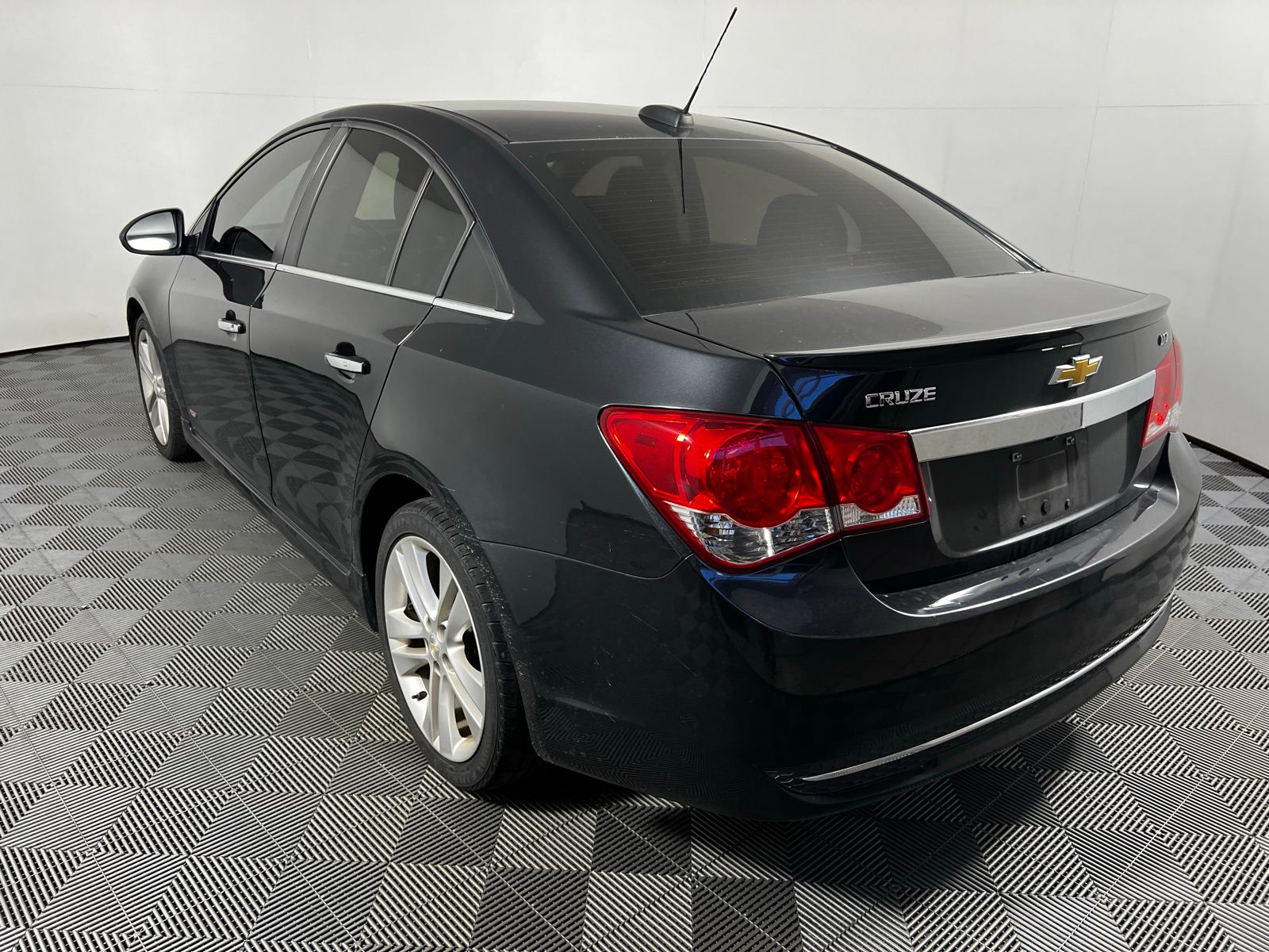 Thumbnail: 2015 Chevrolet Cruze - 7