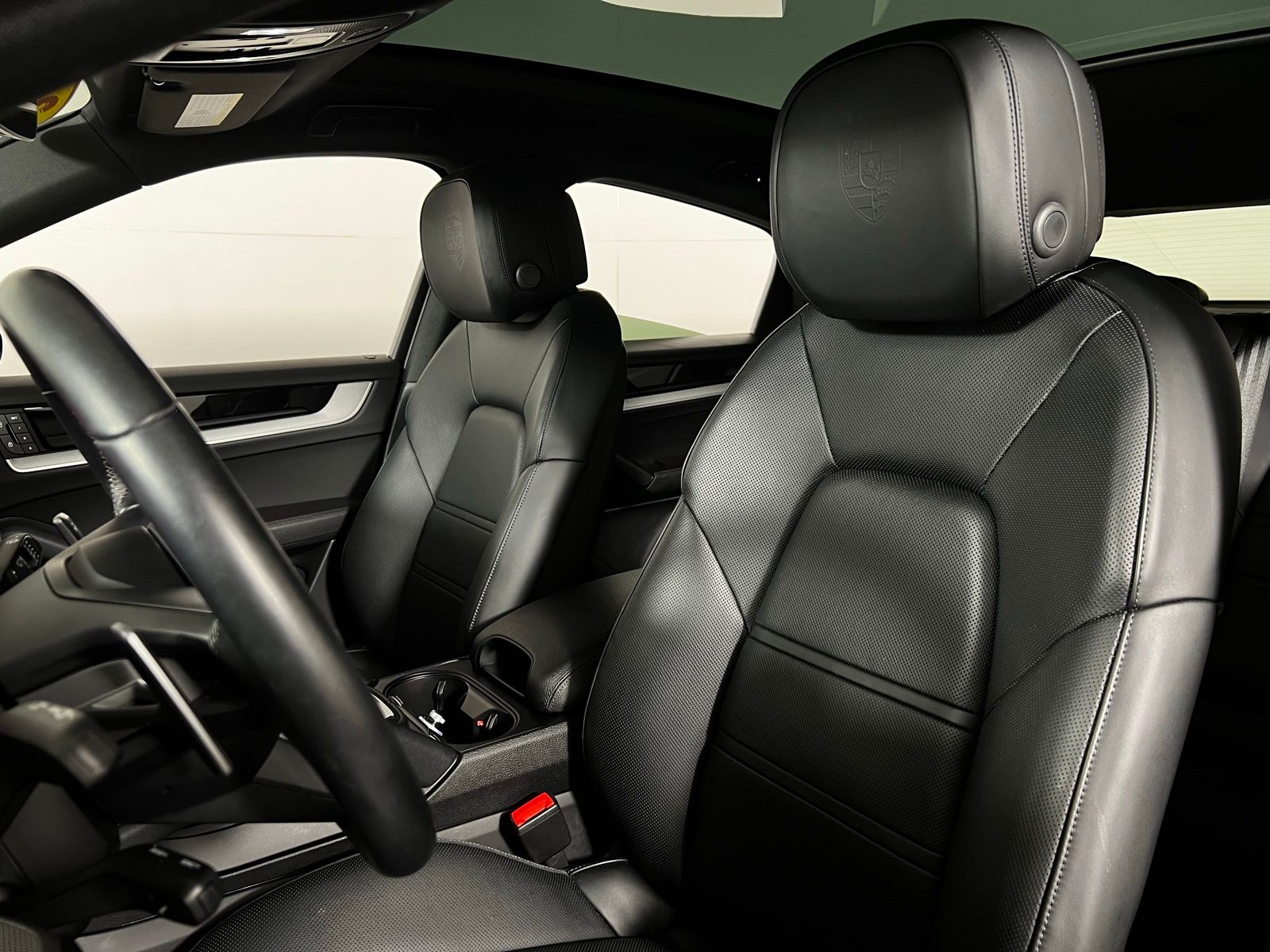 Thumbnail: 2024 Porsche  - 13