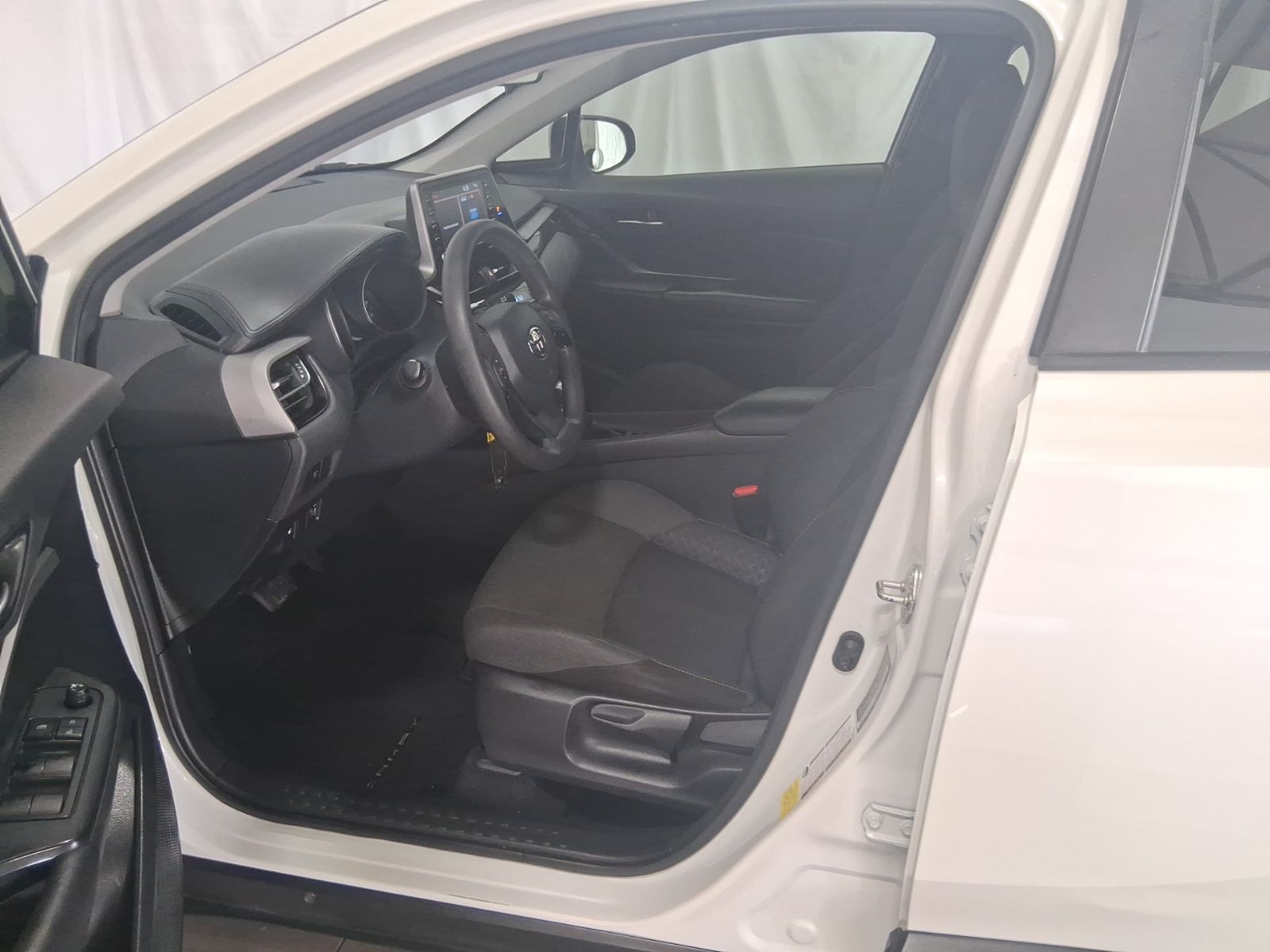 Used Car 2020 Toyota C-hr  For Sale Under $20,000 In Austin, Texas