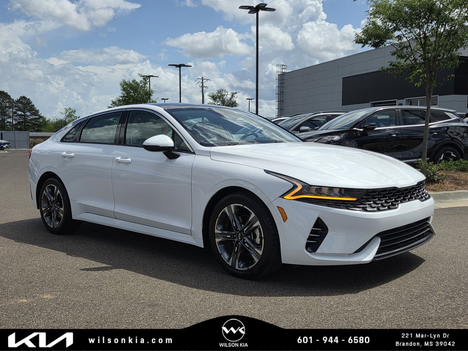 Glacial White Pearl 2021 Kia K5 EX FWD Sedan Front-Wheel Drive 8-Speed Automatic