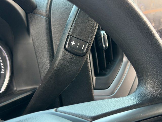 Used 2022 Summit White Chevrolet Custom image 38