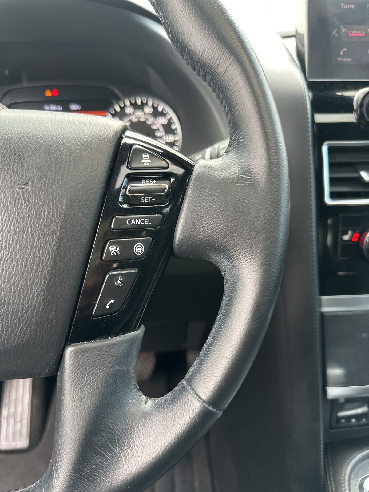 Used Car 2022 Nissan Armada  Sl For Sale Under $30,000 In Austin, Texas