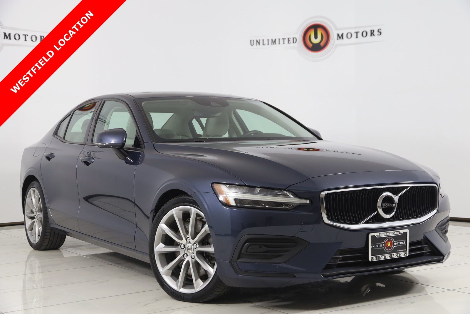 2020 Volvo S60 T6 Momentum AWD
