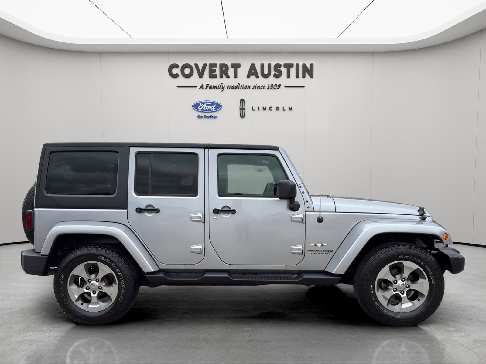 Used Car 2018 Jeep Wrangler Jk  Unlimited Sahara For Sale Under $25,000 In Austin, Texas