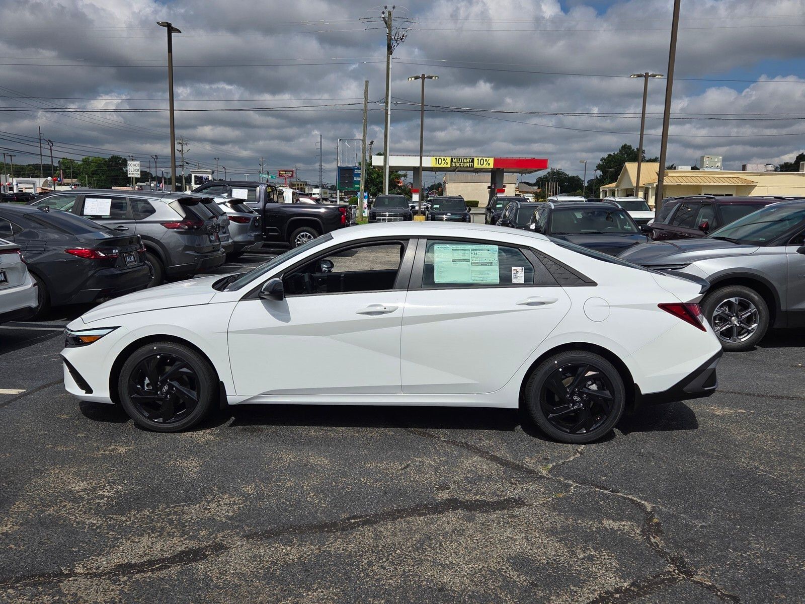 New 2026 White HYUNDAI SEL Sport image 4