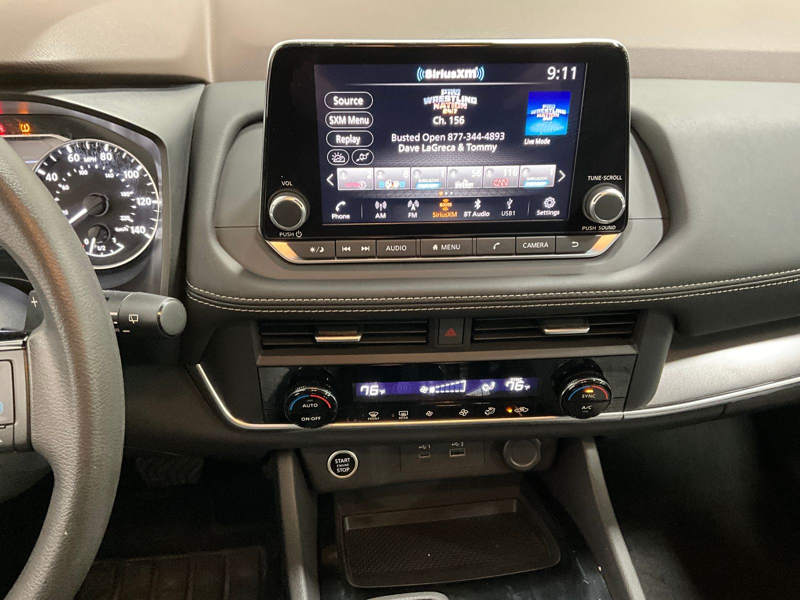 View vehicle photo 7