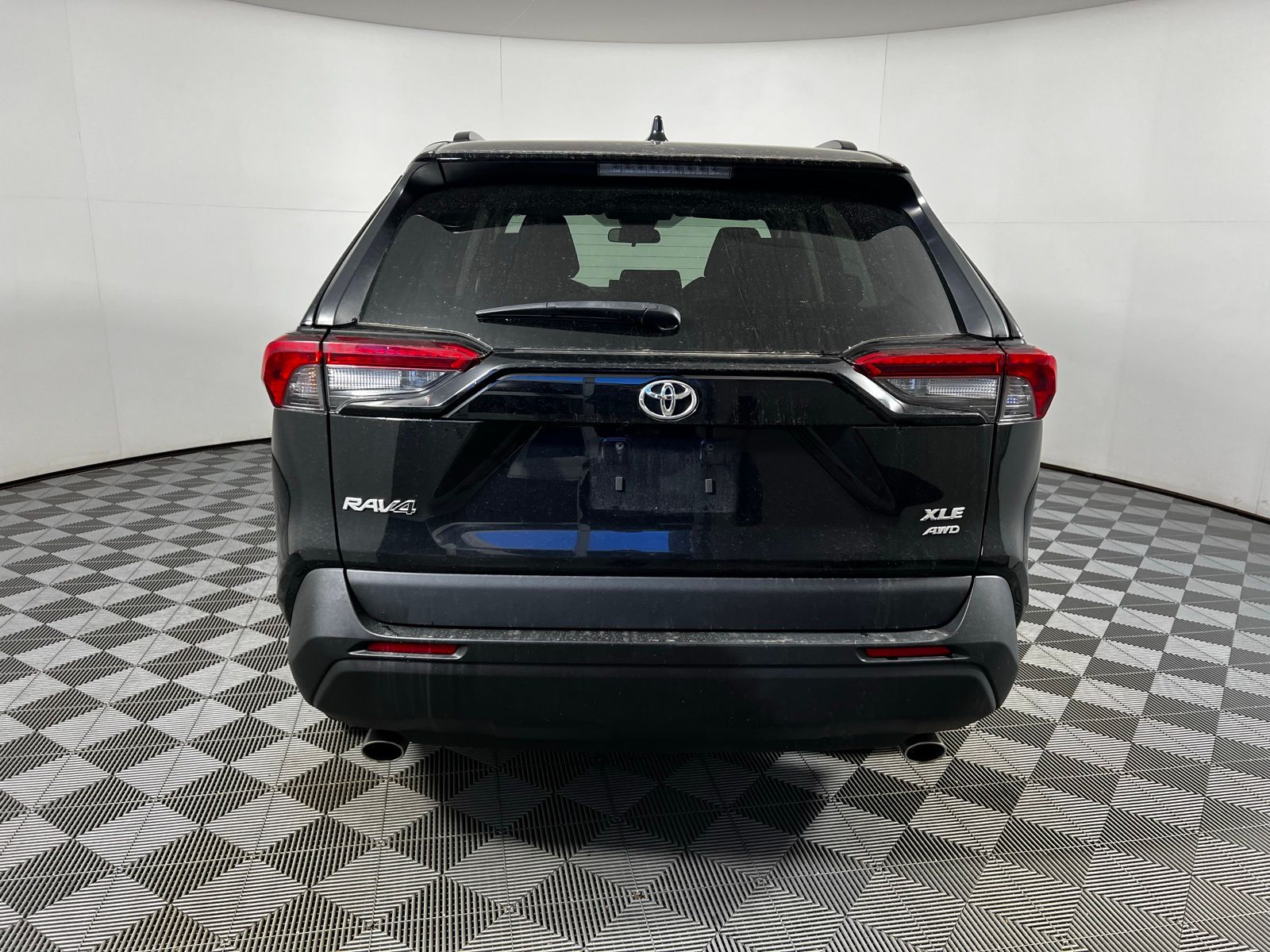 2024 Toyota RAV4 XLE 6