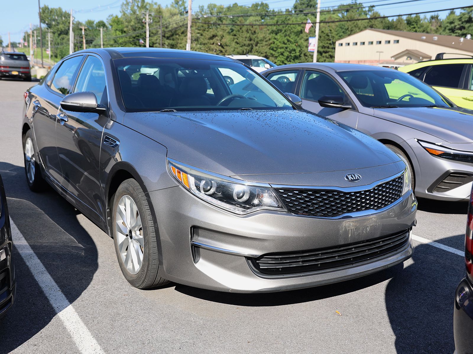 Titanium Silver 2017 Kia Optima Sedan Front-Wheel Drive 6-Speed Automatic