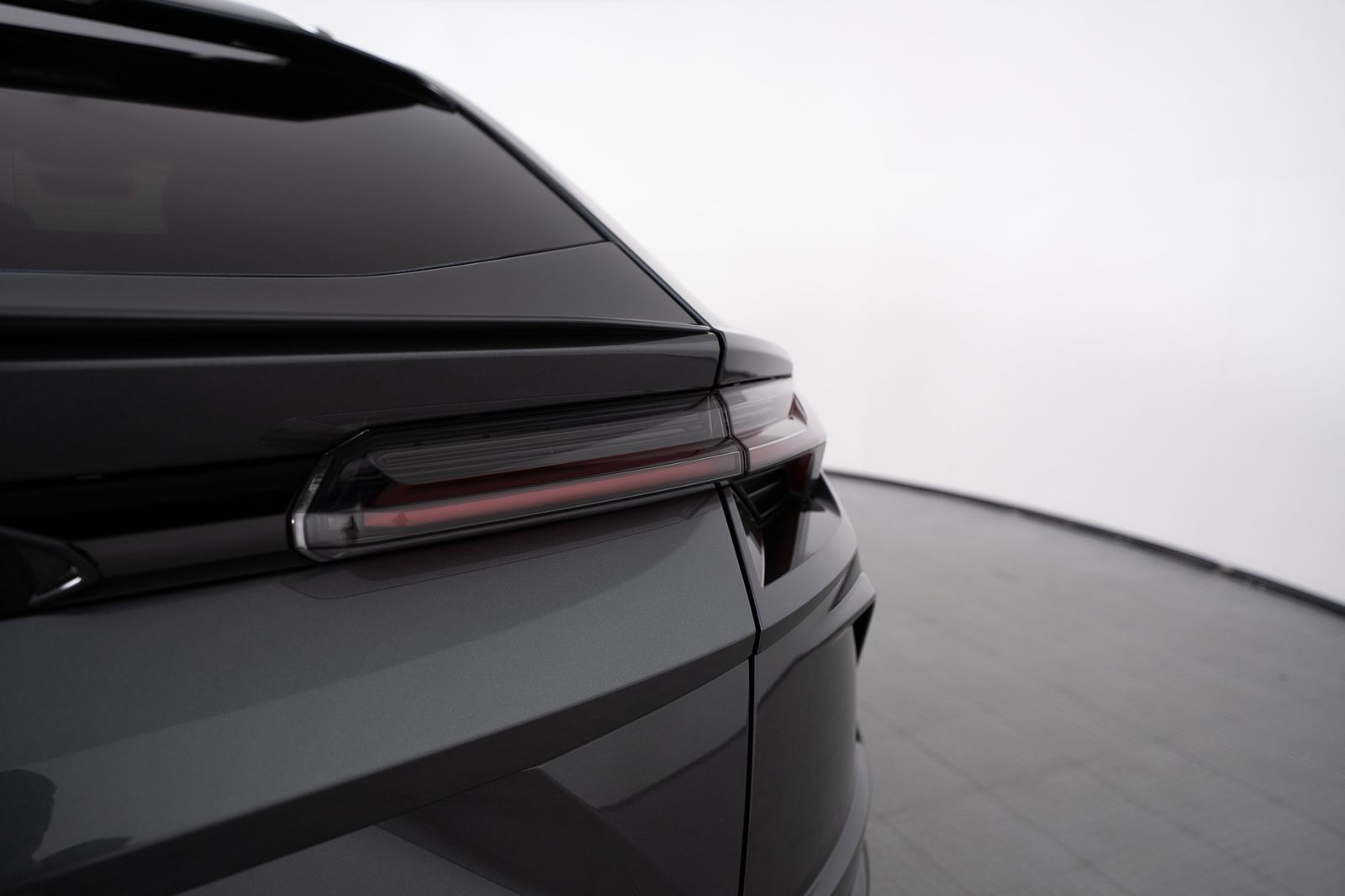 2020 Lamborghini Urus — full photo 51 of 53