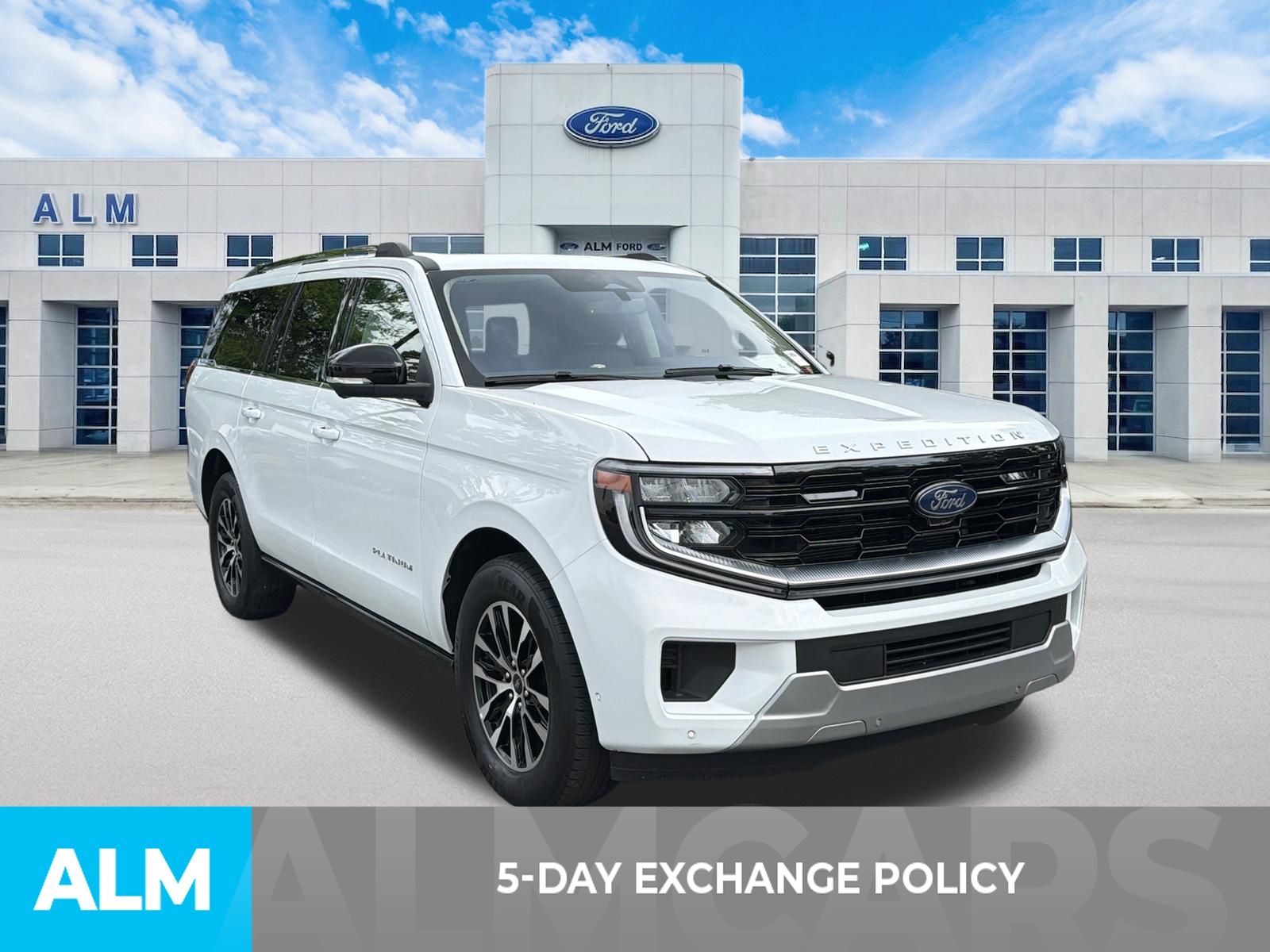 Used 2025 White Ford Platinum image 3