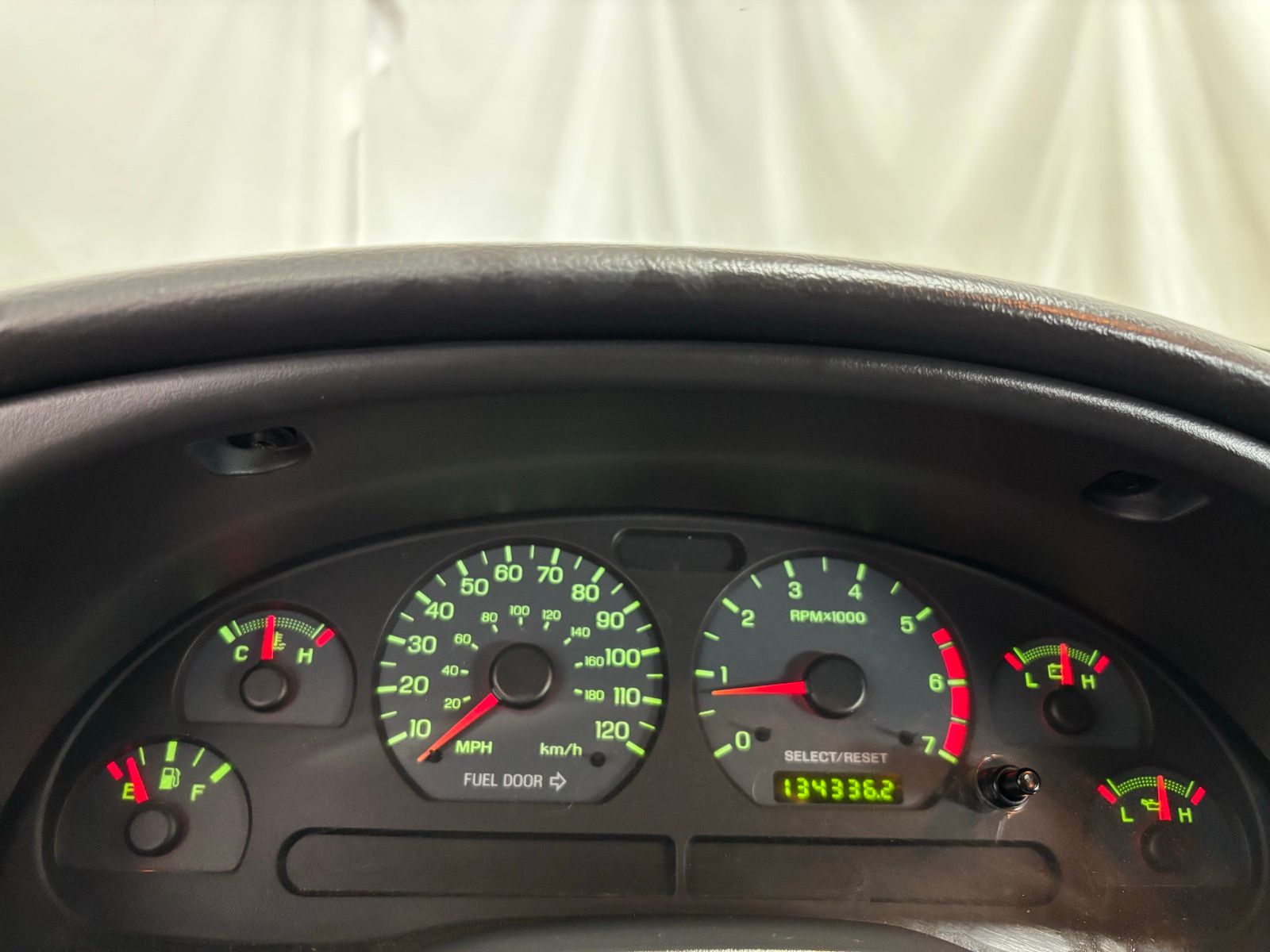 Used Car 2004 Ford Mustang  V6 For Sale Under $10,000 In Austin, Texas