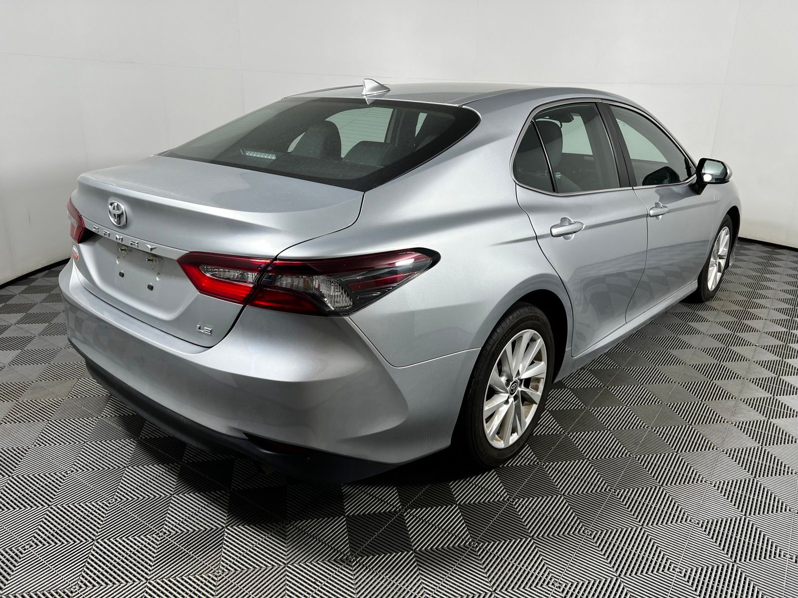 Thumbnail: 2025 Toyota Camry - 5