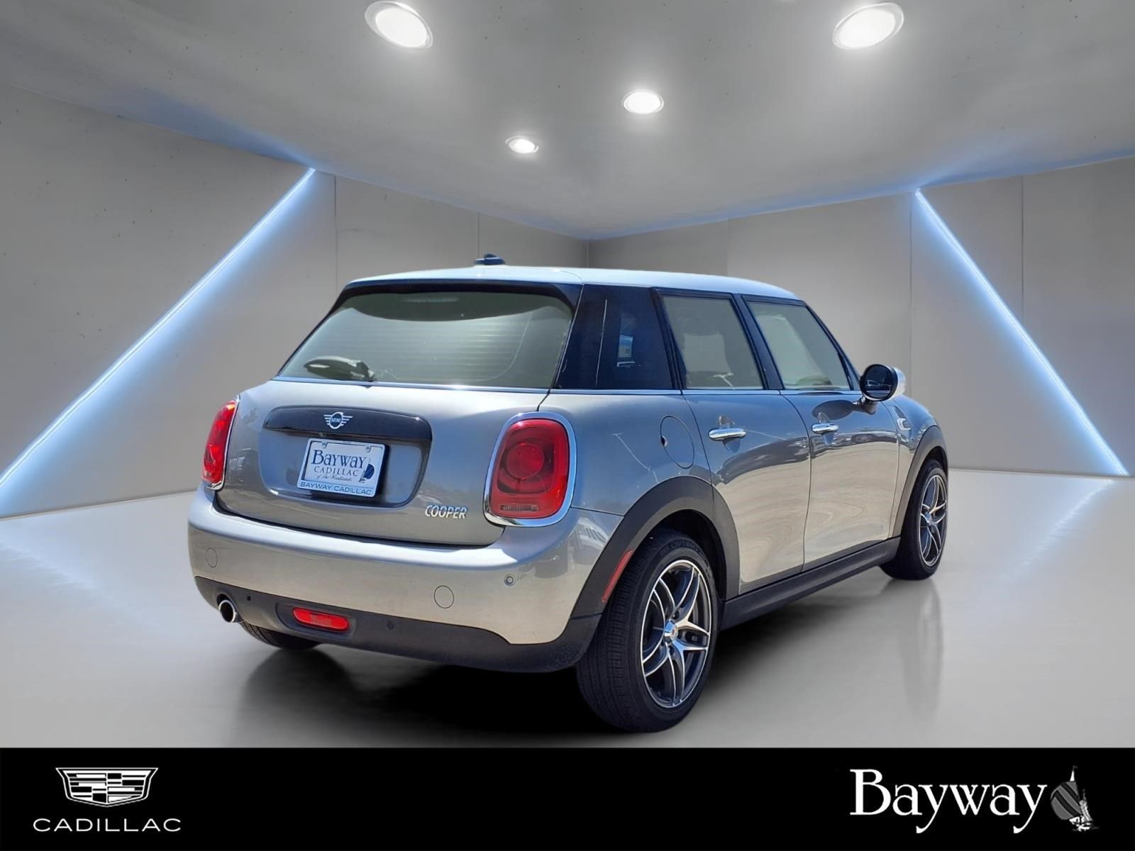 2019 MINI Cooper Signature - 1