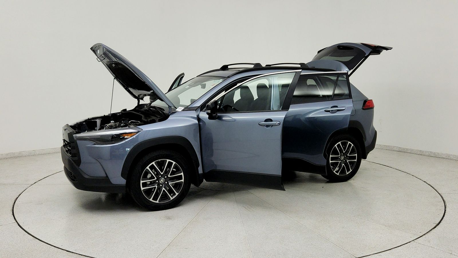 Used 2026  Toyota XLE image 12