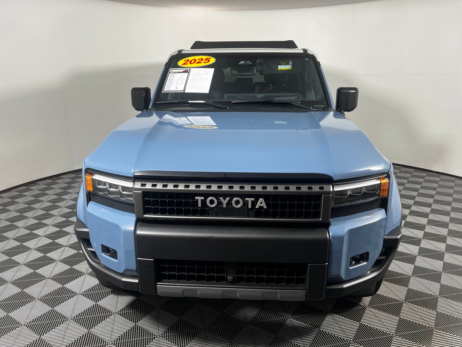 Thumbnail: 2025 Toyota Land Cruiser - 2