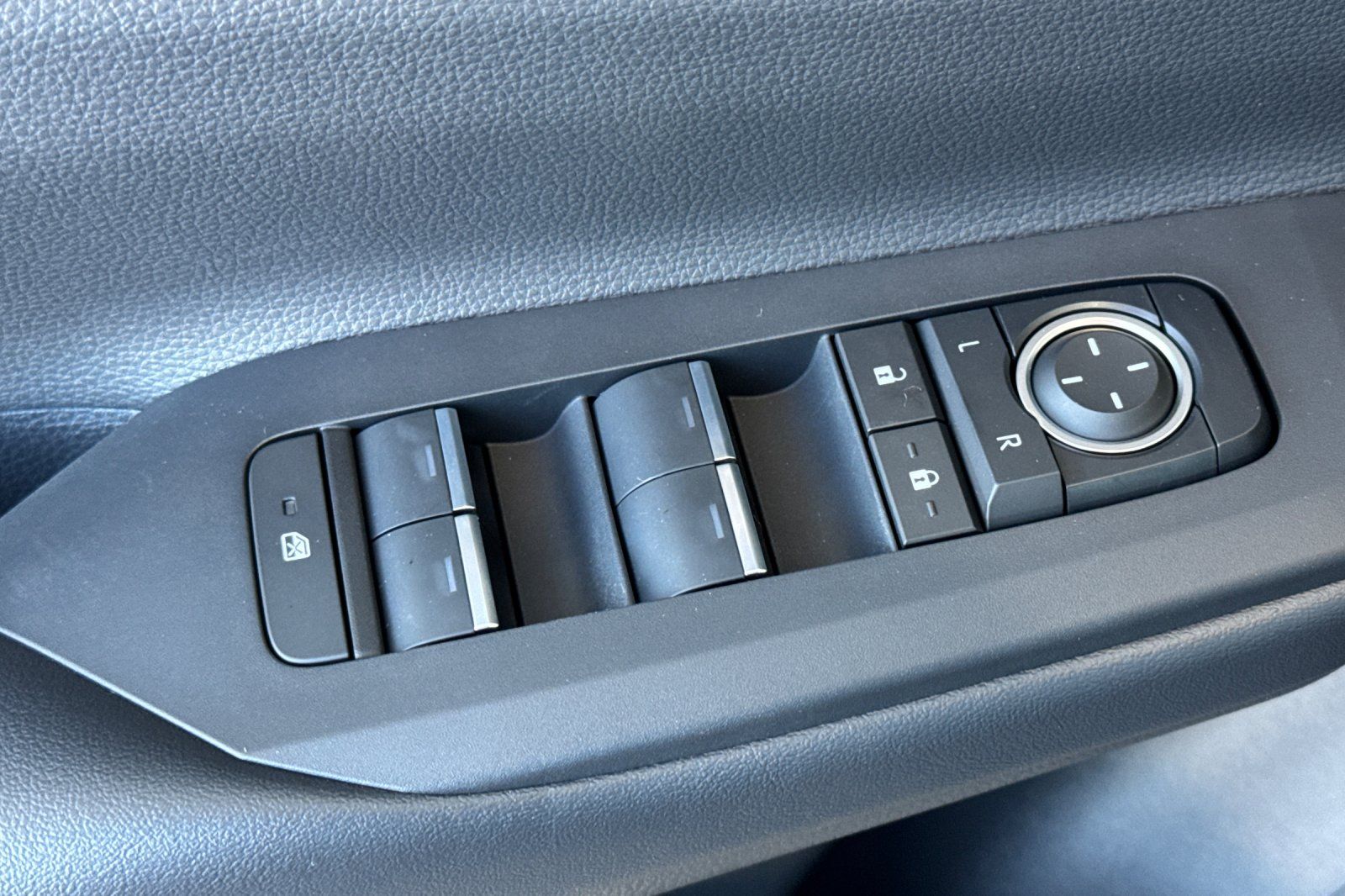 New 2026 Toyota Prius Plug-in Hybrid Hatchback