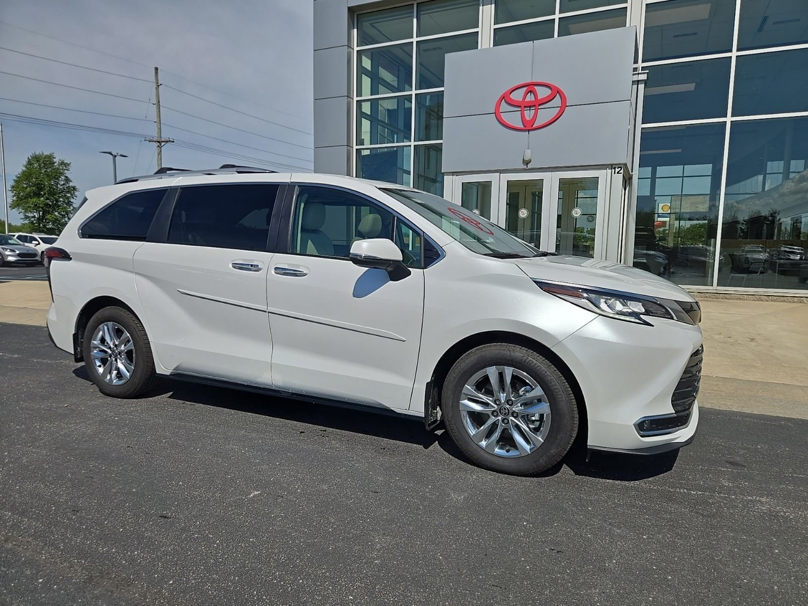 2026 Toyota Sienna Limited