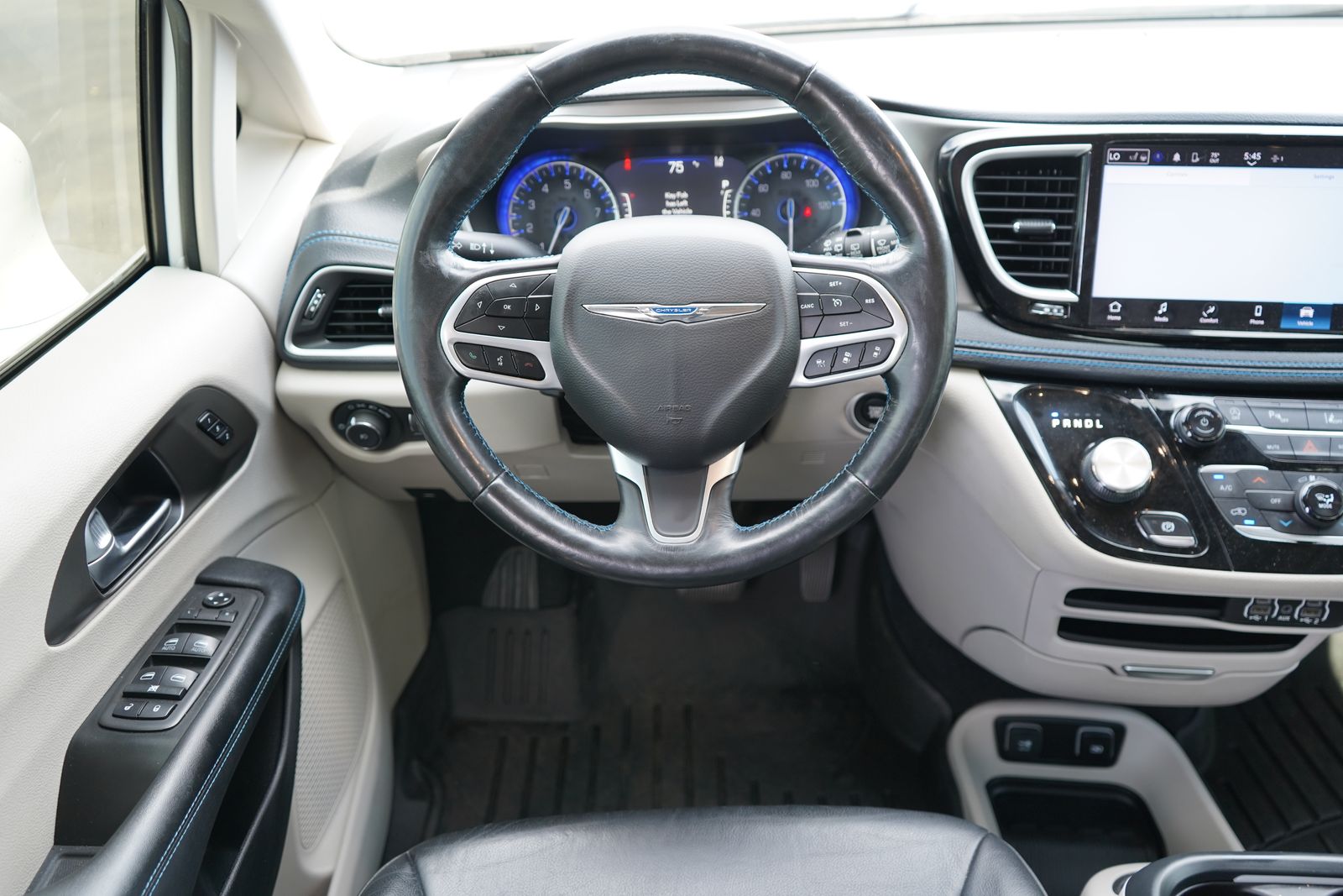 2021 Chrysler Pacifica Touring L 12