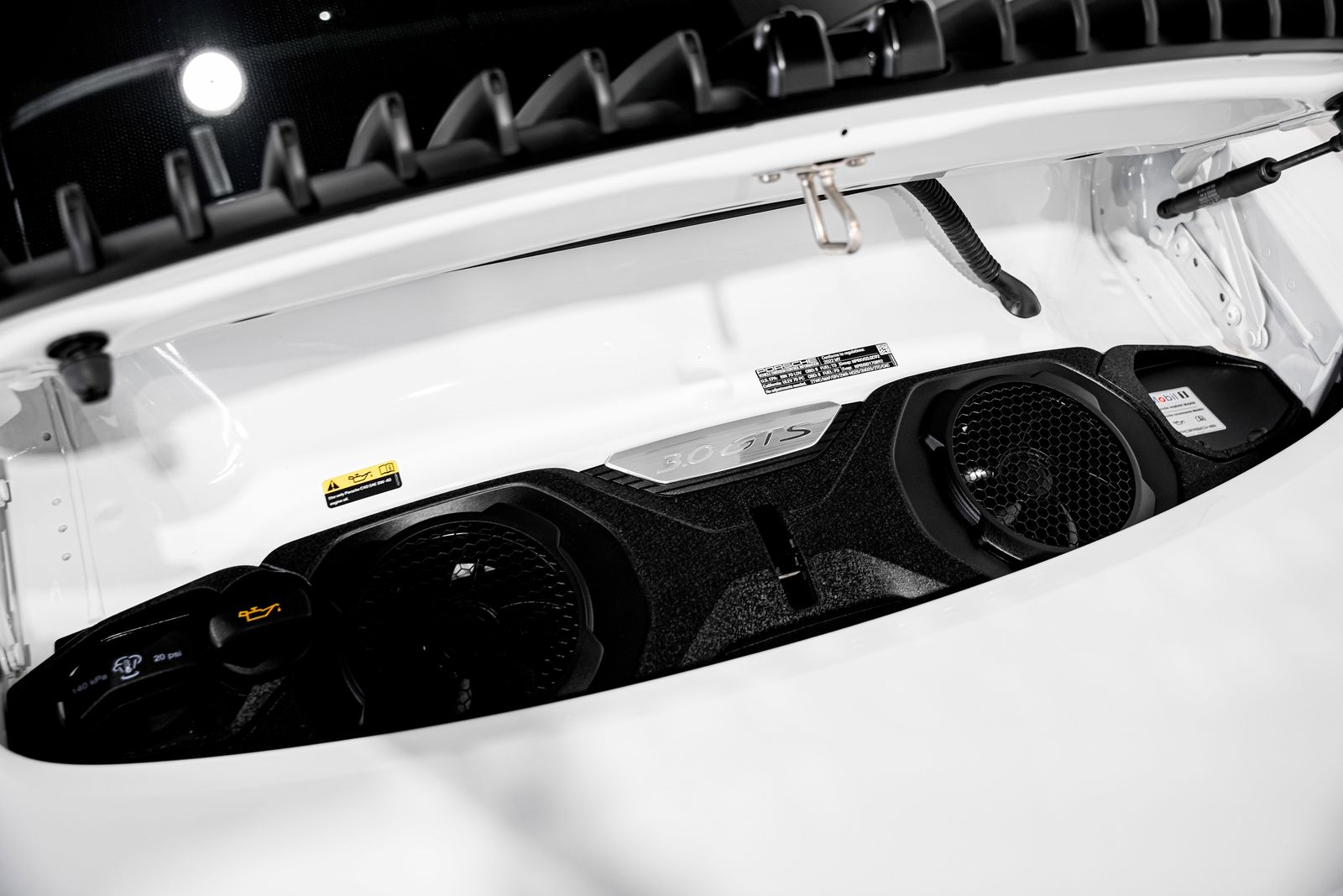 2022 Porsche 911 Carrera GTS — photo 43