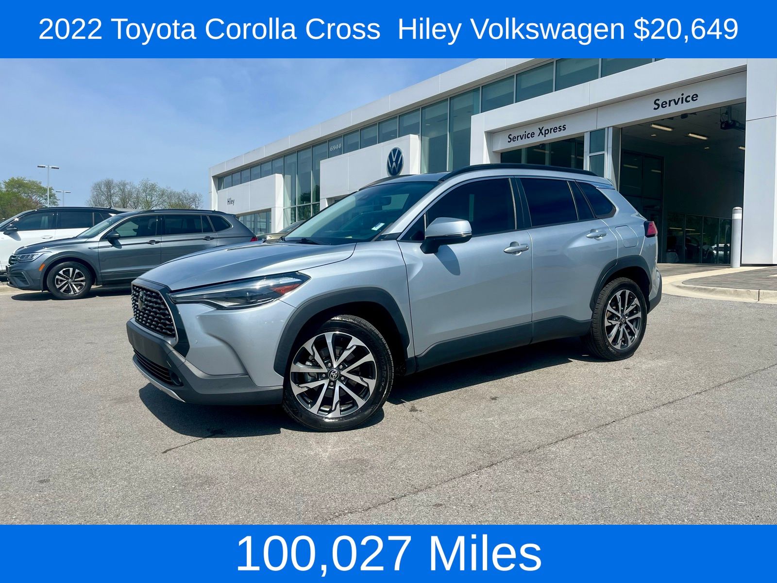 Silver 2022 Toyota Corolla Cross XLE FWD SUV / Crossover Front-Wheel Drive Continuously Variable Transmission