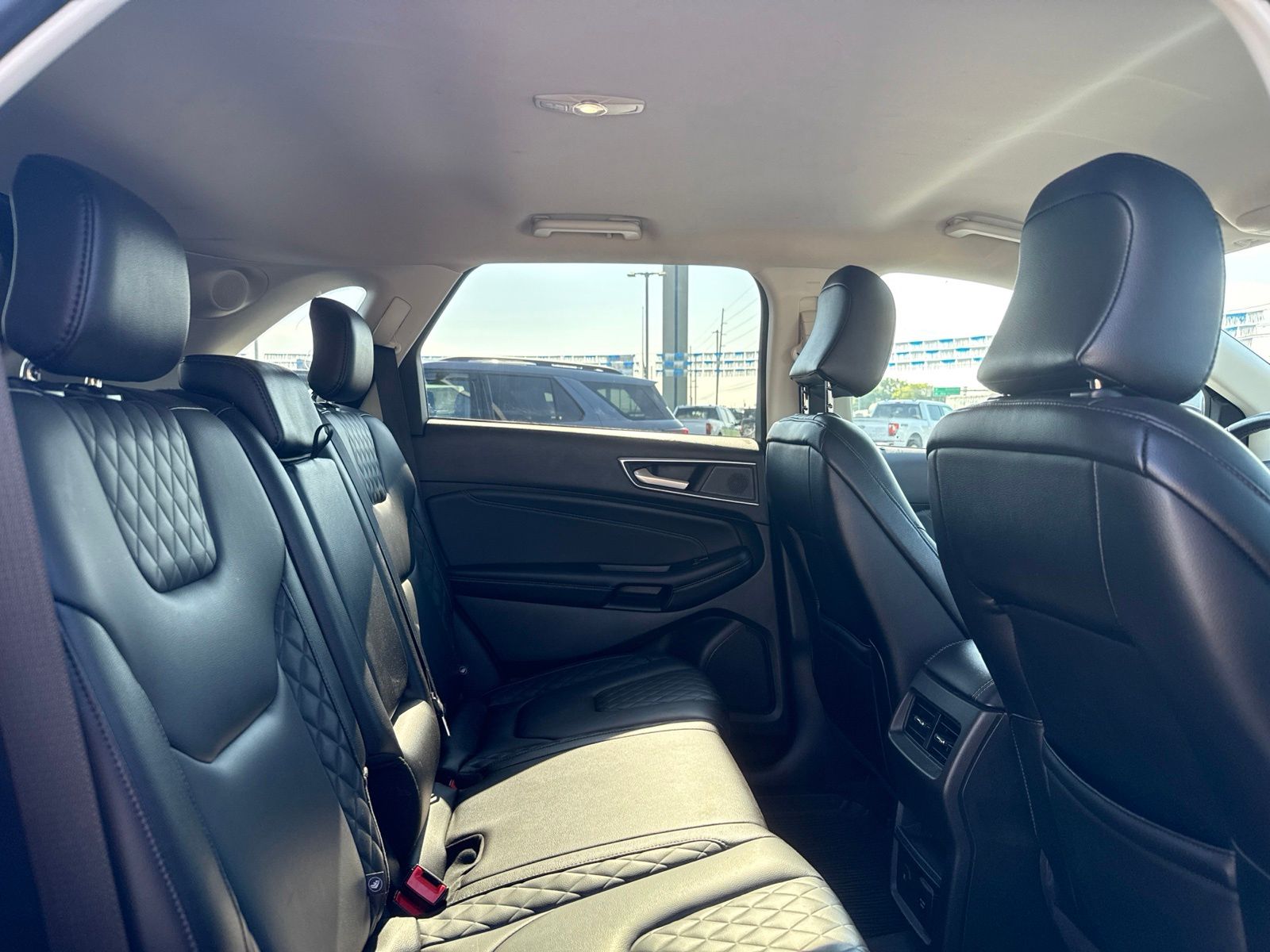 2024 Ford Edge image 8