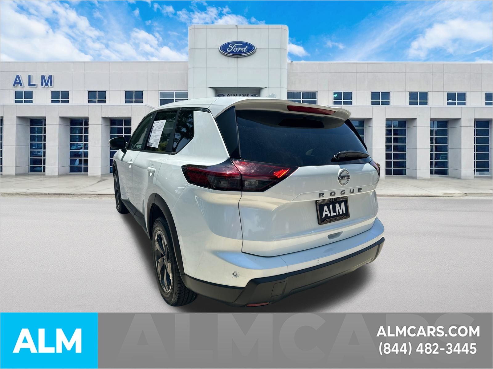 Certified Used 2025 Pearl Nissan SV image 8