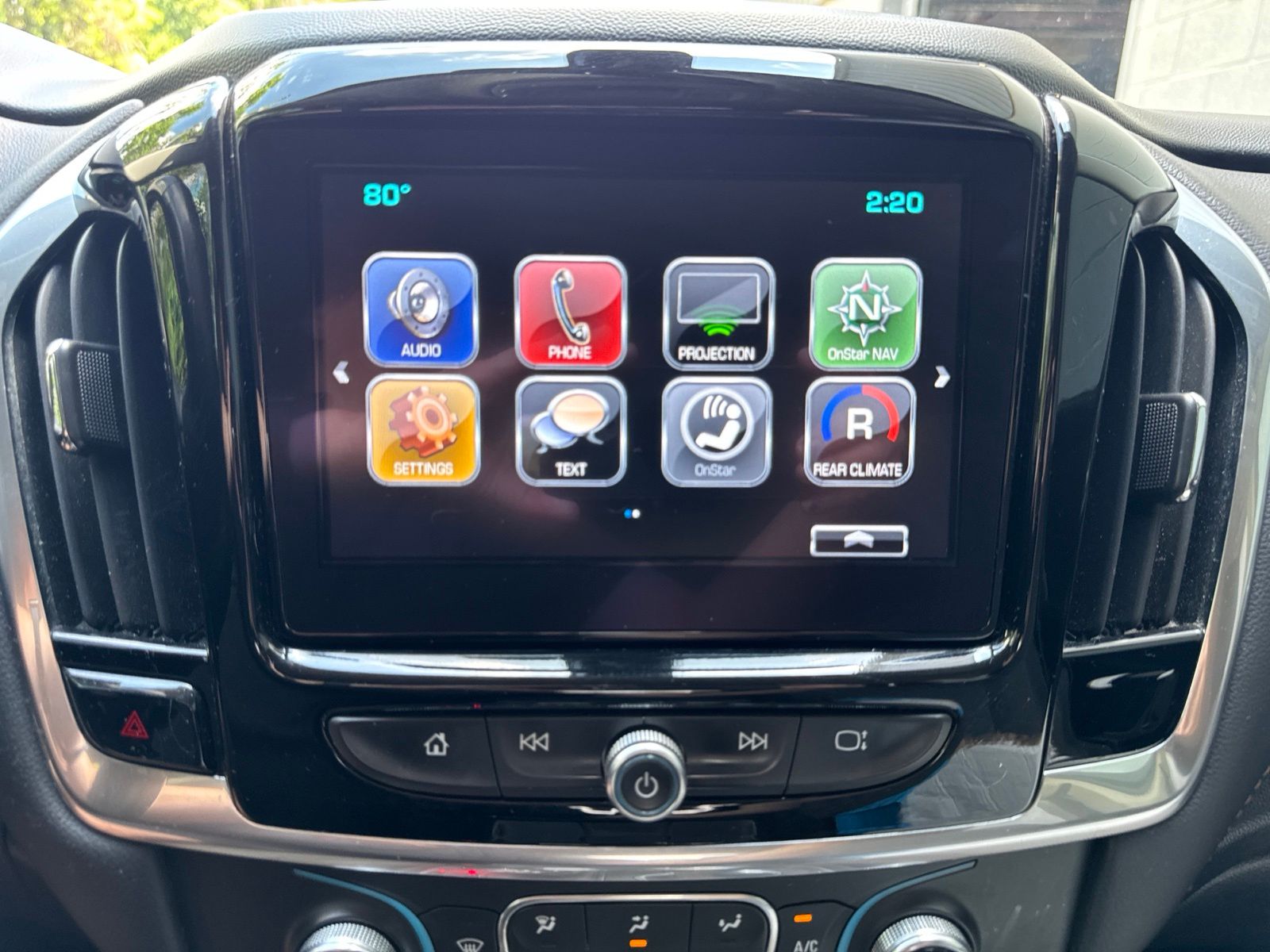 Used 2019 Graphite Metallic Chevrolet LT image 5