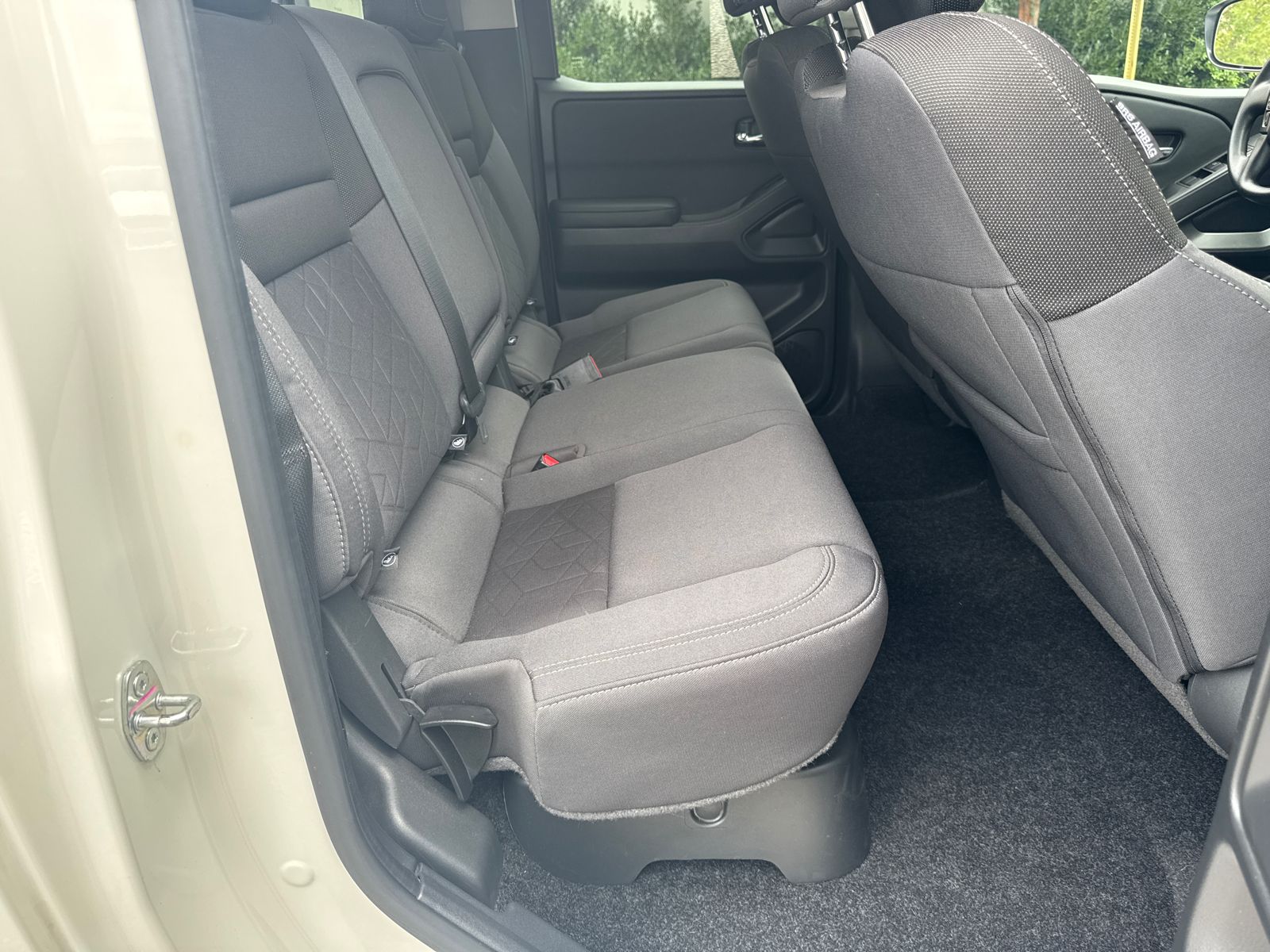 Used 2025 White Nissan SV image 15
