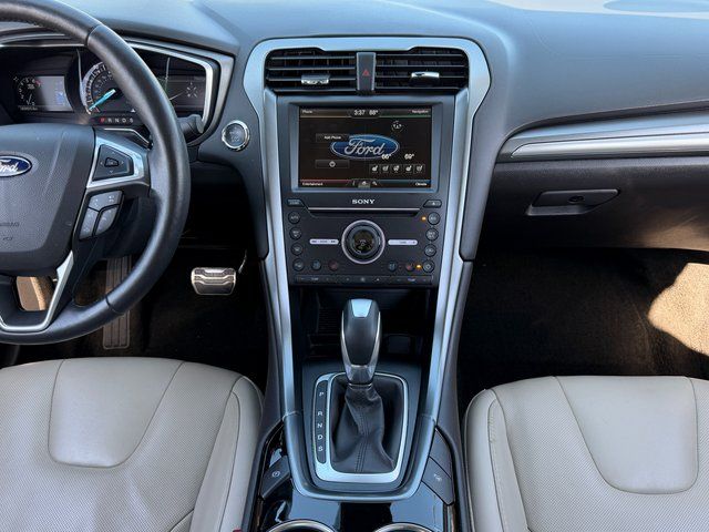Used 2016 Oxford White Ford Titanium image 28
