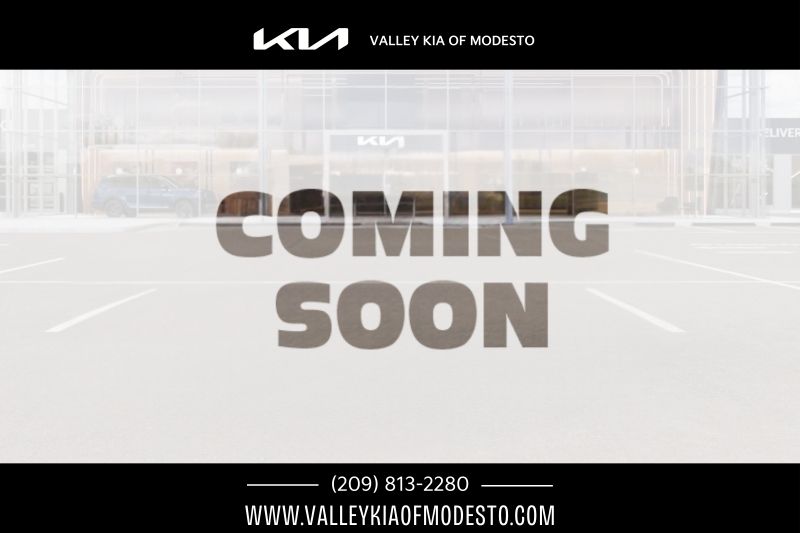 Frosty White 2007 Pontiac Vibe Base Hatchback Front-Wheel Drive 4-Speed Automatic Overdrive